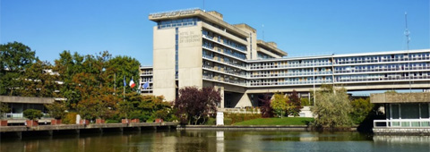 Le Conseil général à Evry Le Conseil général à Evry