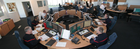 Vue intérieure du plateau opérationnel du Centre départemental d'appels d'urgence, à Corbeil-Essonnes Vue intérieure du plateau opérationnel du Centre départemental d'appels d'urgence, à Corbeil-Essonnes