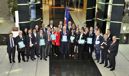 La délégation essonnienne soutenant la candidature de Paris-Saclay pour l'accueil de l'Exposition universelle 2025 ©DR