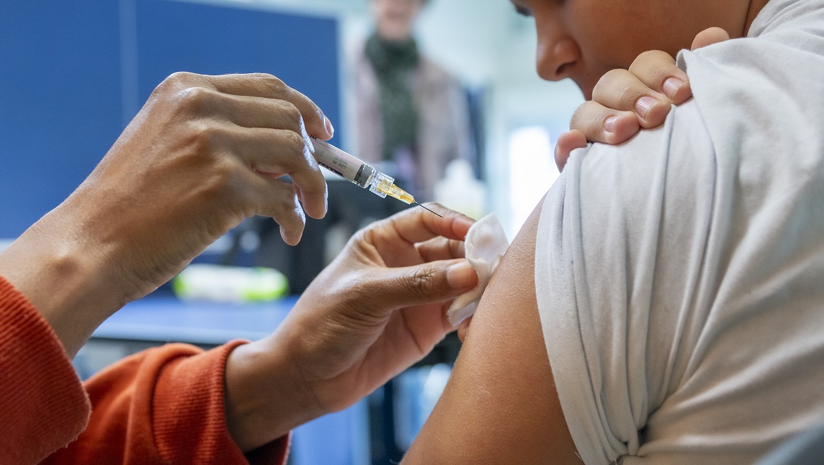 Vaccination contre le HPV au collège Blaise Pascal de Villemoisson-sur-Orge.