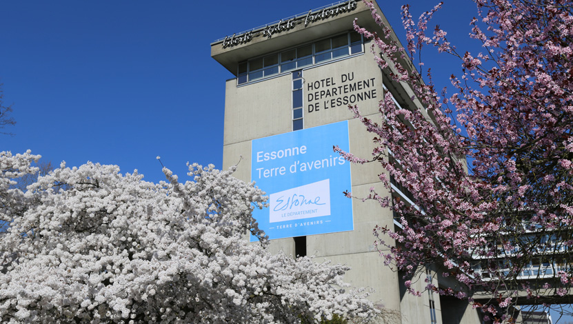 Le Conseil départementale de l'Essonne Le Conseil départementale de l'Essonne