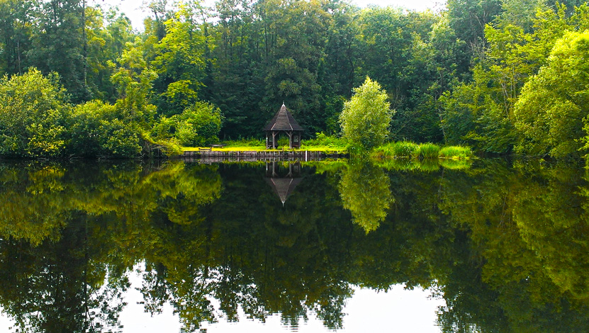 L'isle rouge, un des Espaces Naturels Sensibles en vallée de l'Essonne L'isle rouge, un des Espaces Naturels Sensibles en vallée de l'Essonne