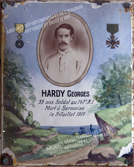 Plaque-commemorative-du-soldat-Georges-Hardy.jpg